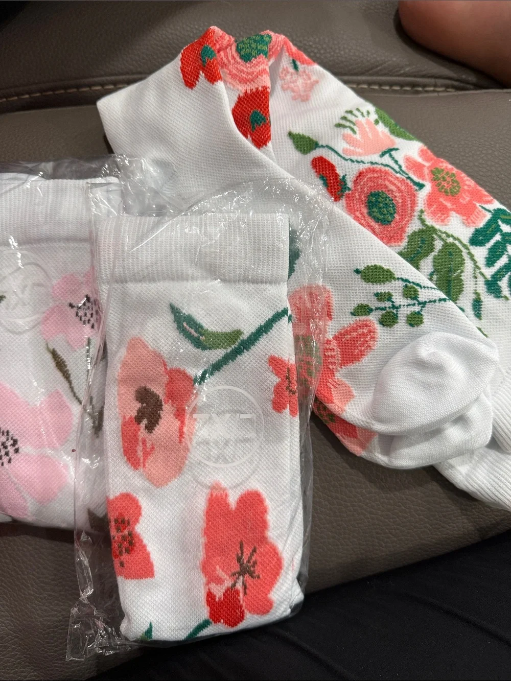 Floral compression Knee-High Socks in White with Pink, Orange & Green Blooms